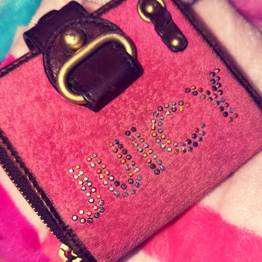 Vintage Juicy Couture Pink Wallet with Gold Accents